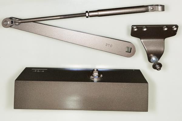 ドアクローザー　ストップ無　D型ブラケット　色 : メタリックブロンズ　1002PD-C1