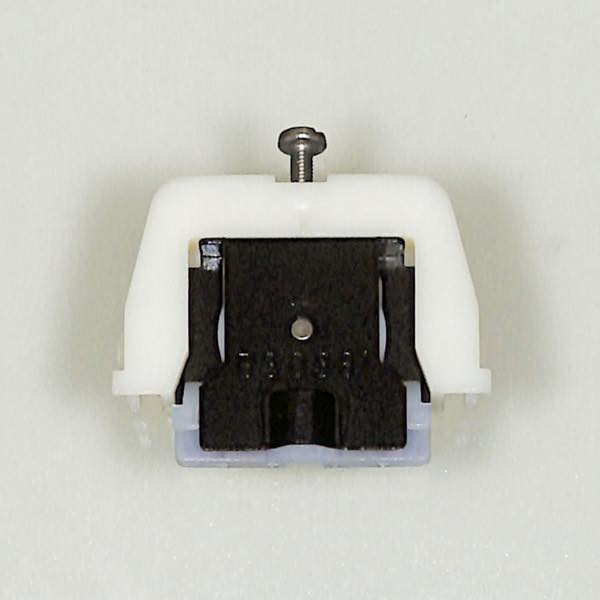 網戸　戸車　1ヶ入　色 : BK(ブラック)　刻印 : B30381　戸車径 : 20mm　B30381C-BK