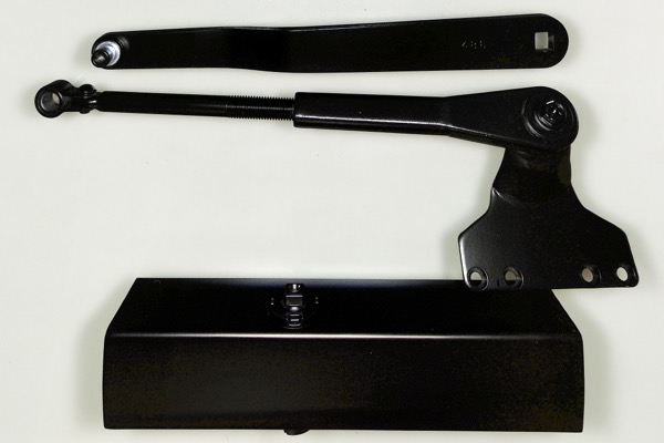 ドアクローザー　BS22PD-DB　D型ブラケット　外装式ストップ付(バックチェック付)　色 : ブラック