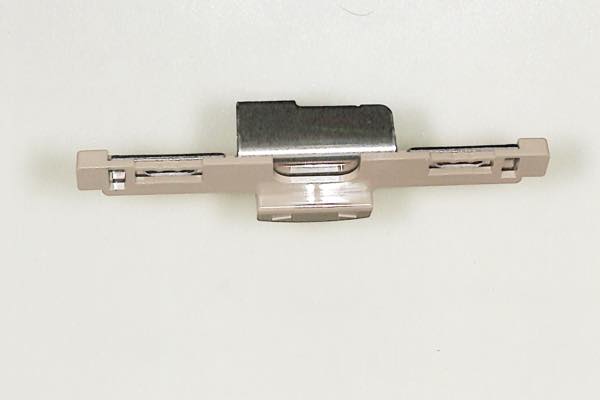 ストッパー(R)　右縦枠用(厚肉形材用)色 : CH(プラチナステン色系)　CH5K-19071