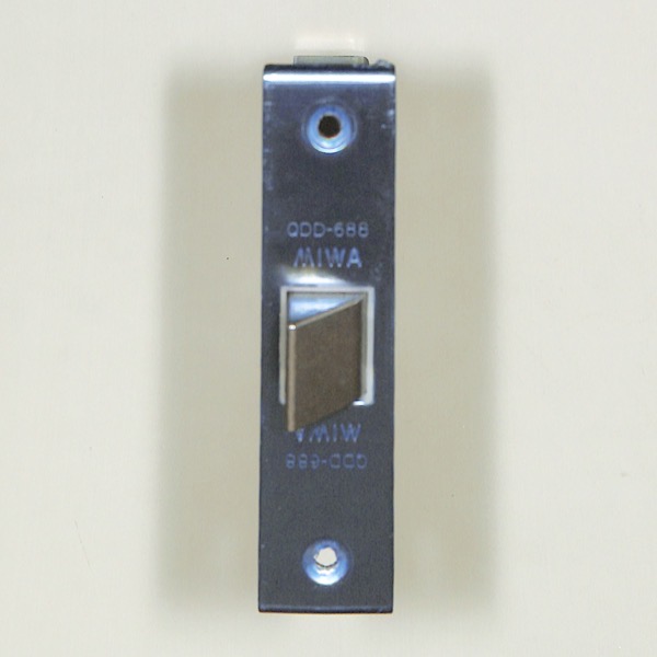 ラッチ箱錠　バックセット : 64mm　刻印 : QDD-688　MIWA製　QDD688A