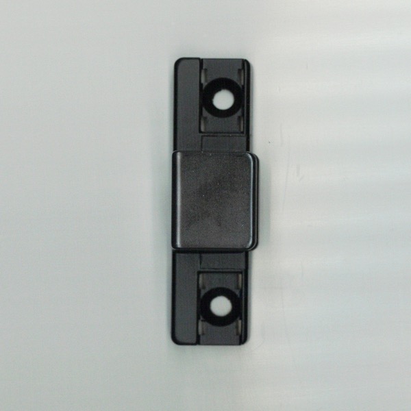 カムラッチハンドル受け　色 : ブラック　たて軸回転窓用　非防火用　(SVKT150S01)　S8ATL395