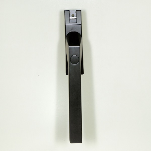 ATハンドル　(R)　色 : ブラック　日軽記号 : ATL413-01-R-BL　SVKT166RS01